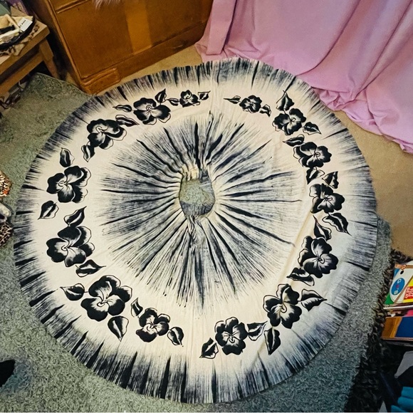 Repro cotton Mexican style skirt: Good condition. - Picture 2 of 3